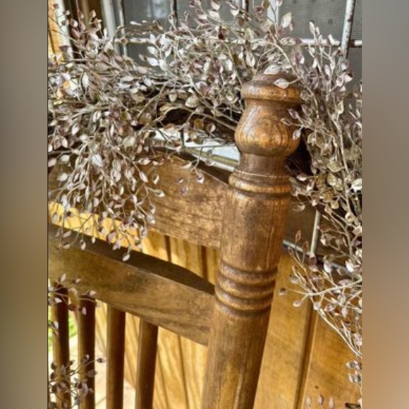 Frosted Fall Little Luna Leaves Wreath, 20” - Picture 10 of 10